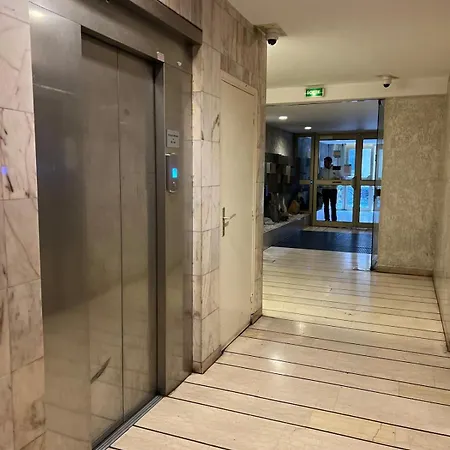 Trocadero 16 Апартаменты