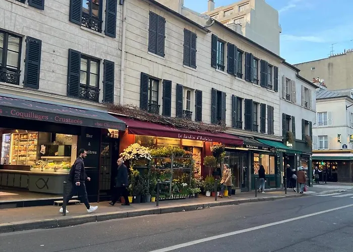 Апартаменты Trocadero 16 *